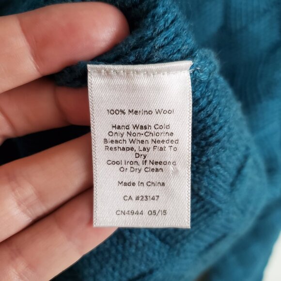 TALBOTS Merino Wool Cardigan Sweater Textured Knit Buttons Women's Large Petite - Picture 8 of 11